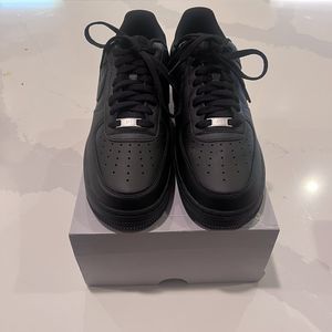 Nike Air Force 1 '07 Low Triple Black Men's Shoes Size 12 CW2288-001